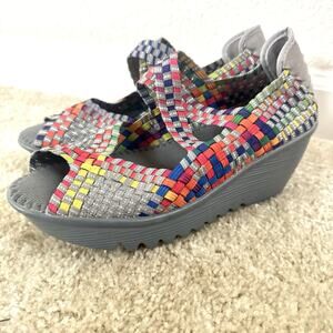 Bernie Mev NY Fame Women Sz 9 Multi Color Woven Mary Jane Shoe Wedge Heels